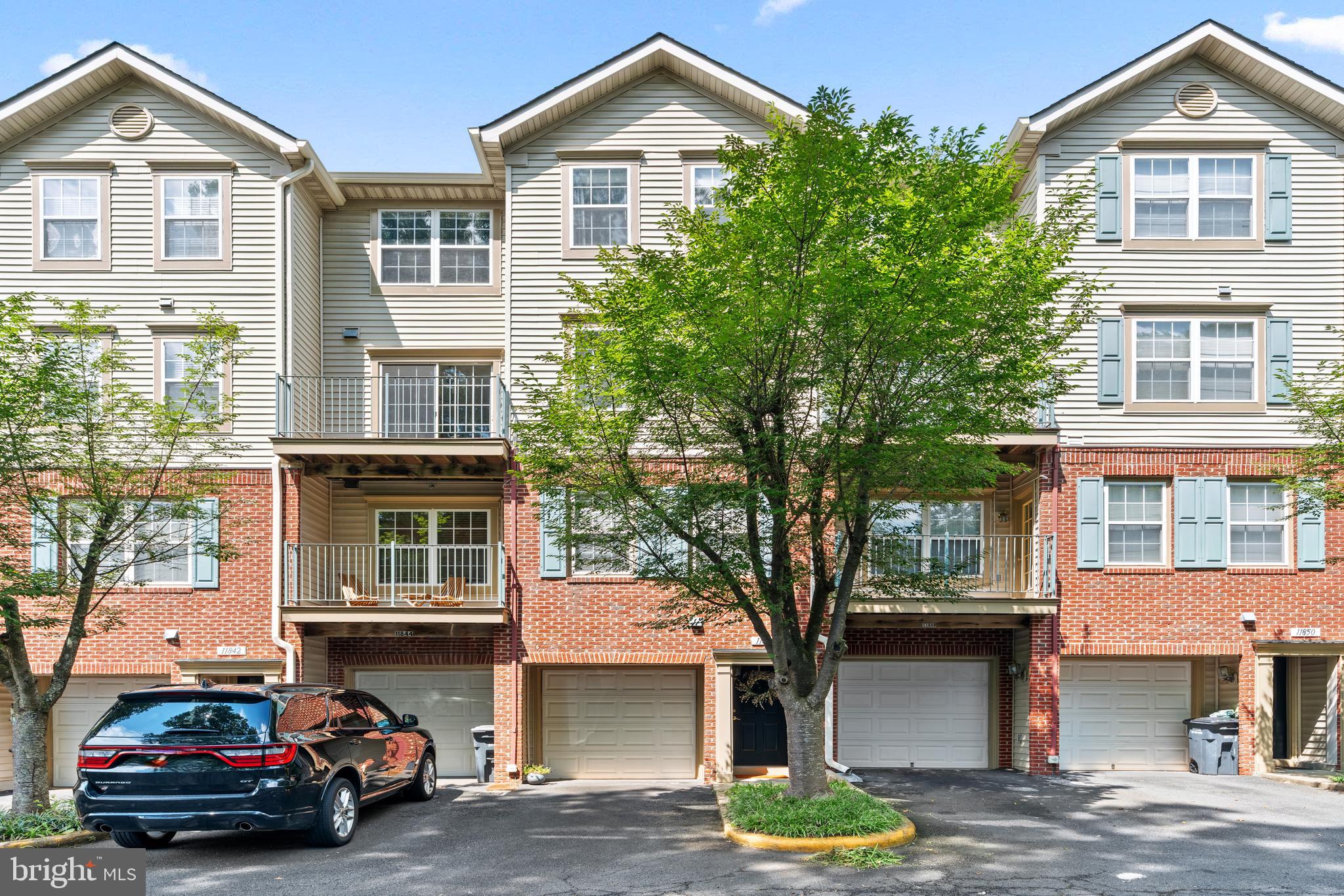 11846 BRETON COURT 19B