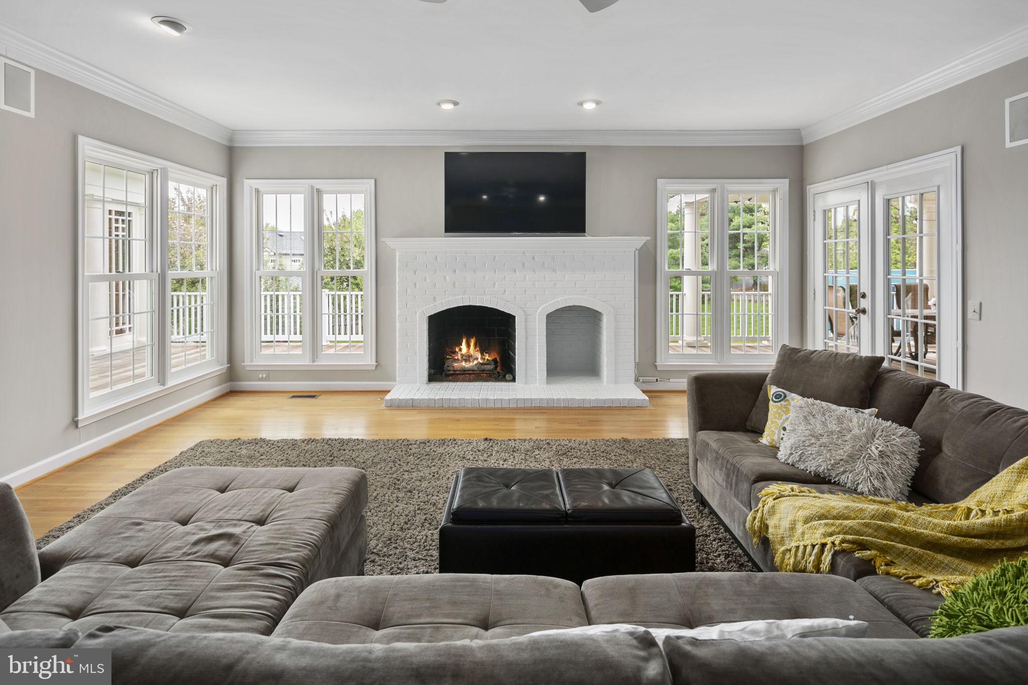 LOCKMAR - Residential