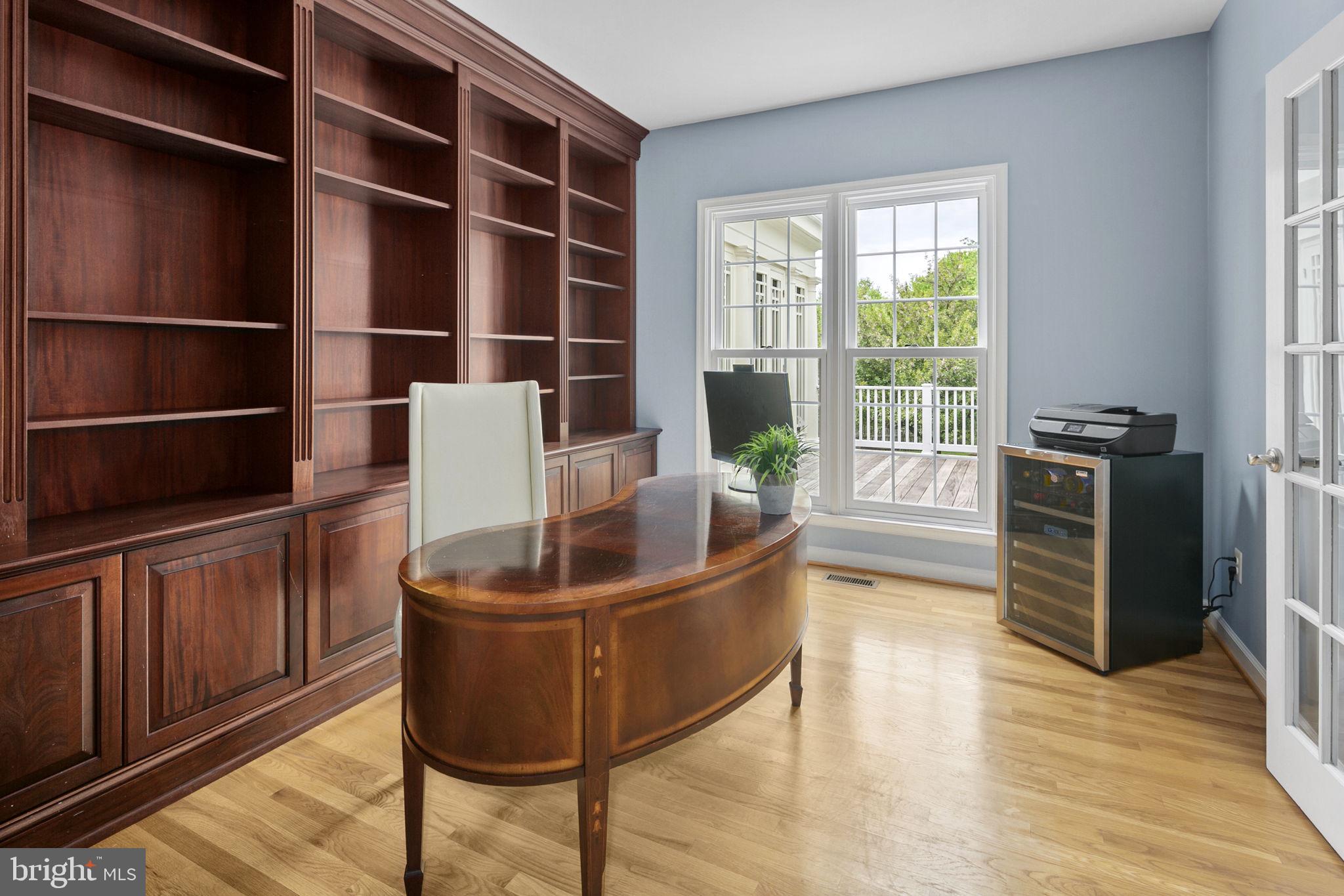 LOCKMAR - Residential