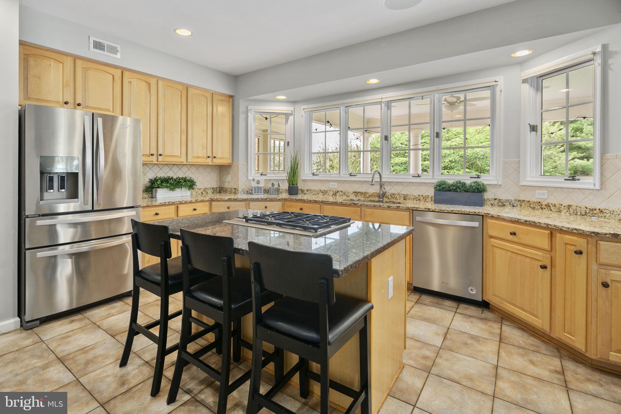 LOCKMAR - Residential