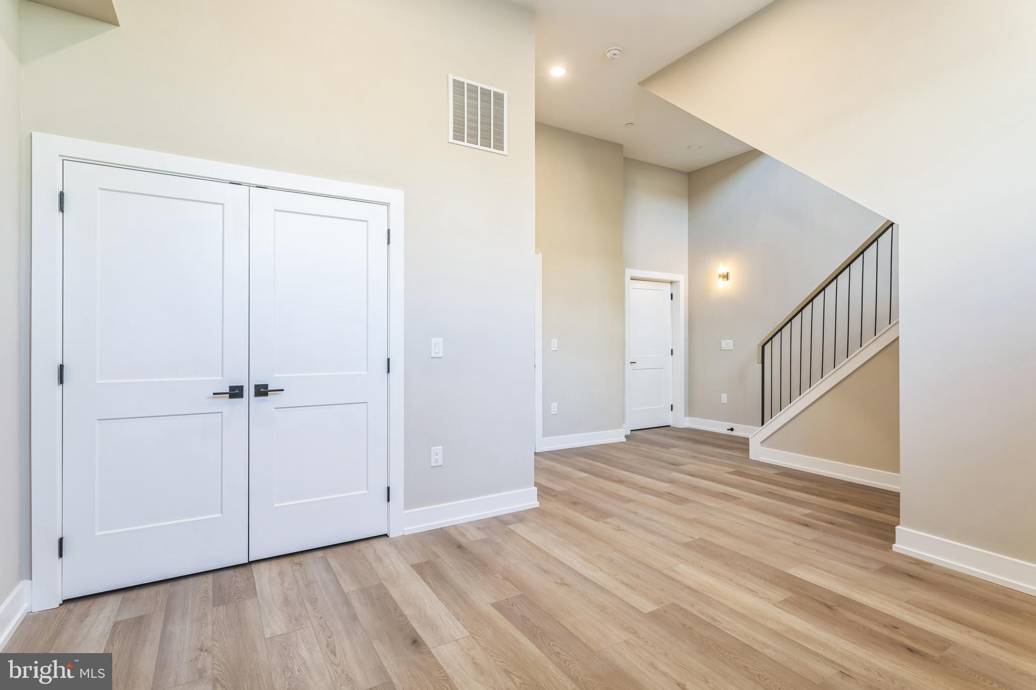 PHILADELPHIA - Residential