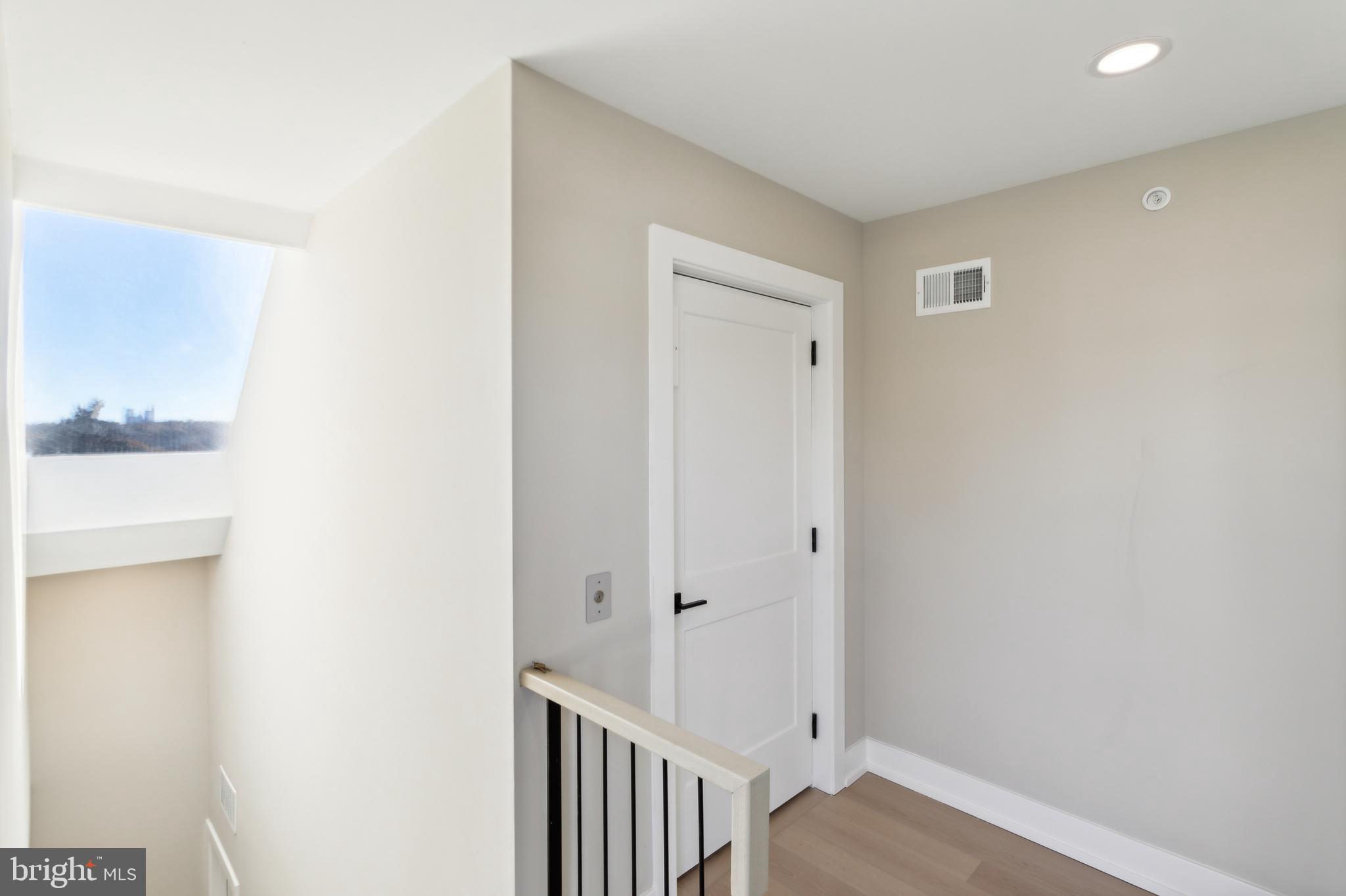 PHILADELPHIA - Residential