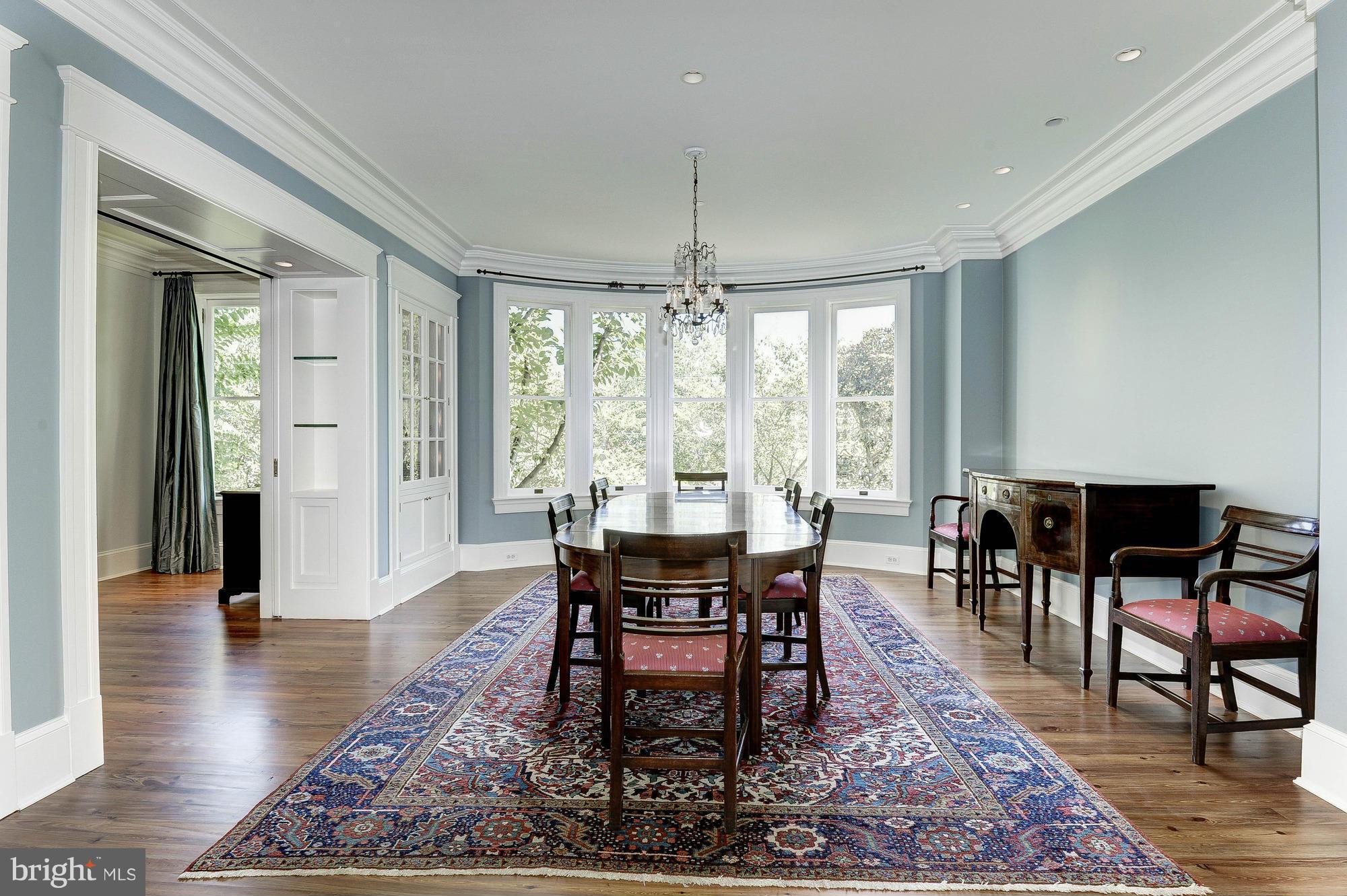 CLEVELAND PARK - Residential