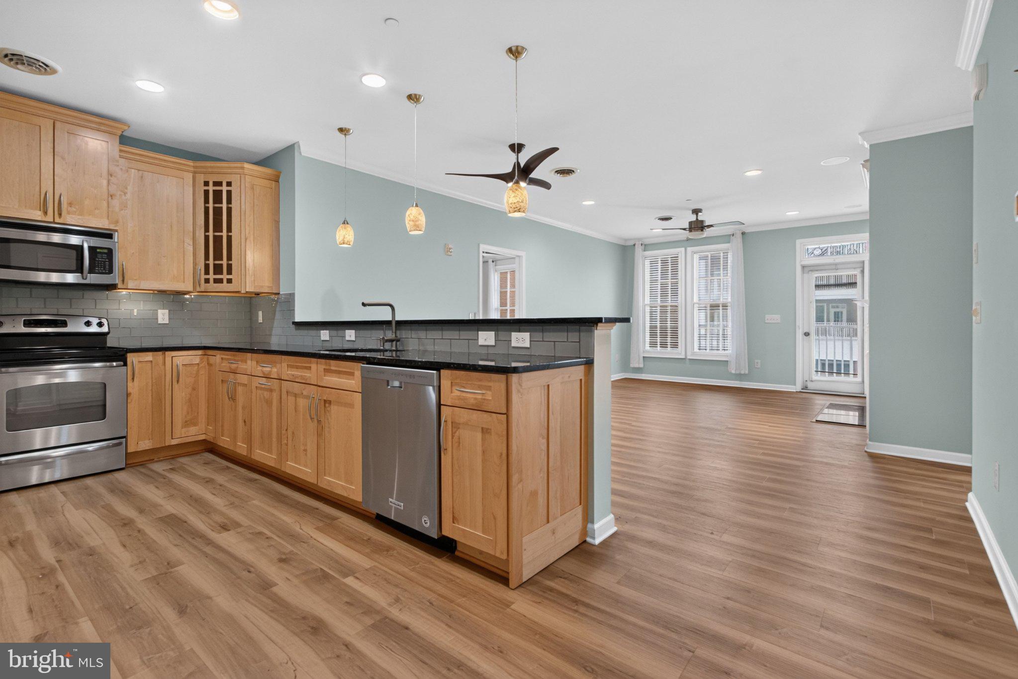 12001 OLD VINE BOULEVARD 206