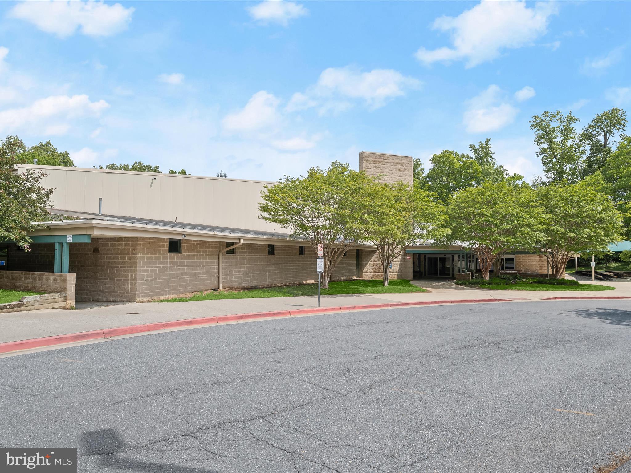 SPRINGLAKE - Residential