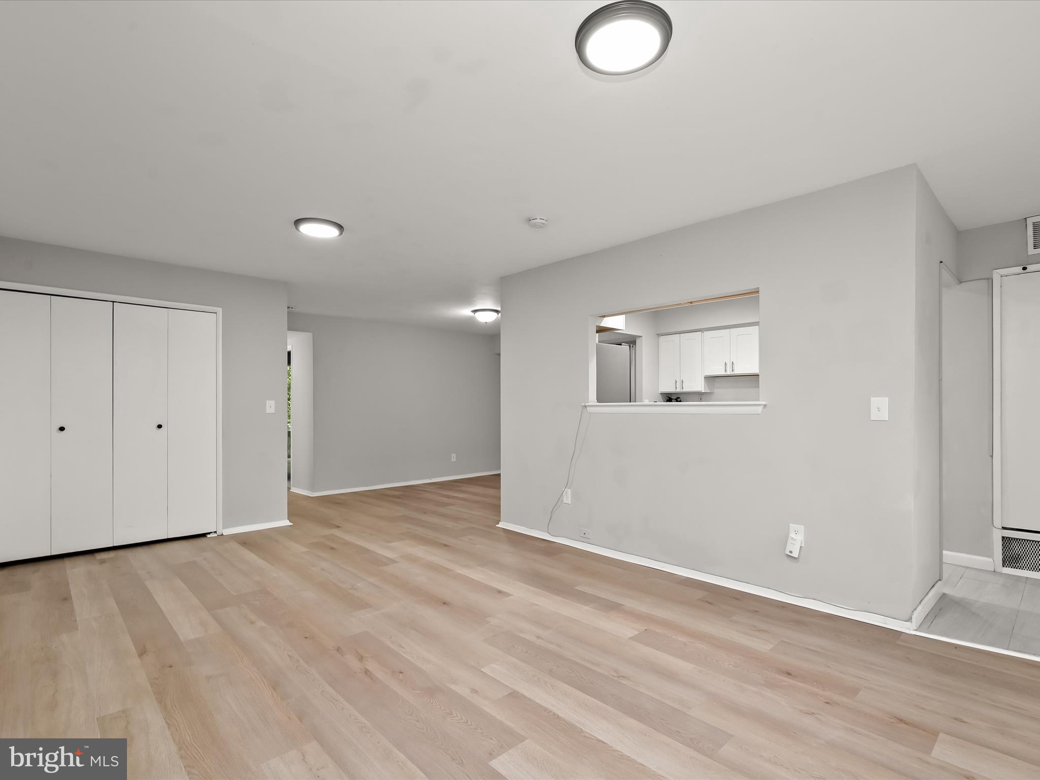 SPRINGLAKE - Residential