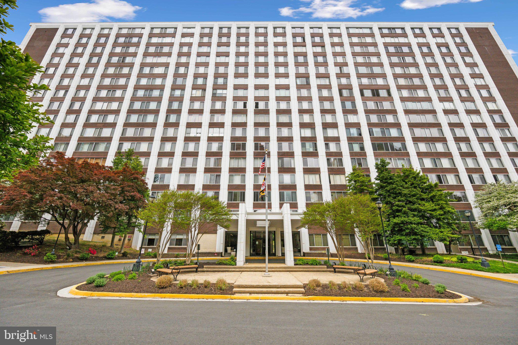 11801 ROCKVILLE PIK 1012