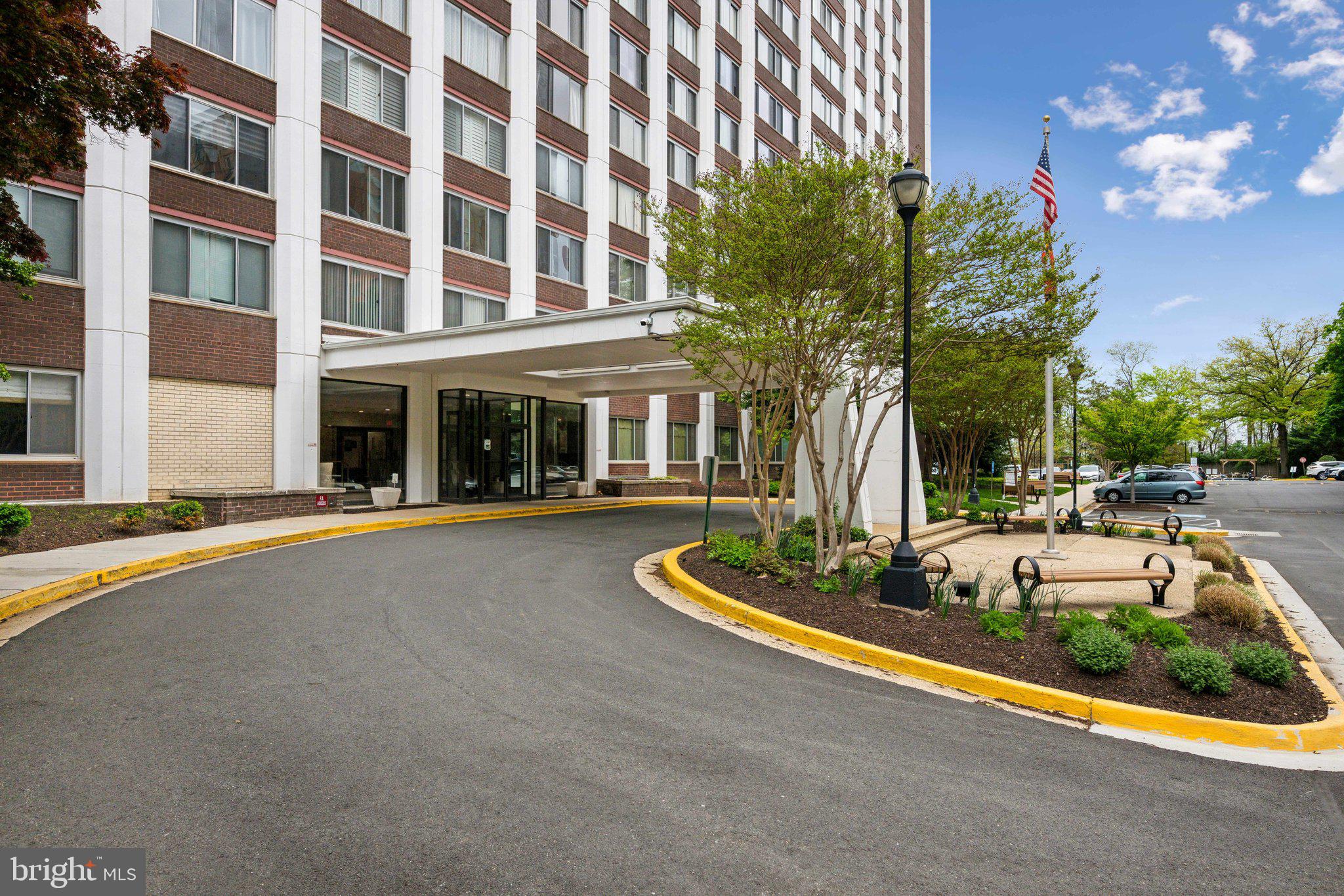 11801 ROCKVILLE PIK 1012