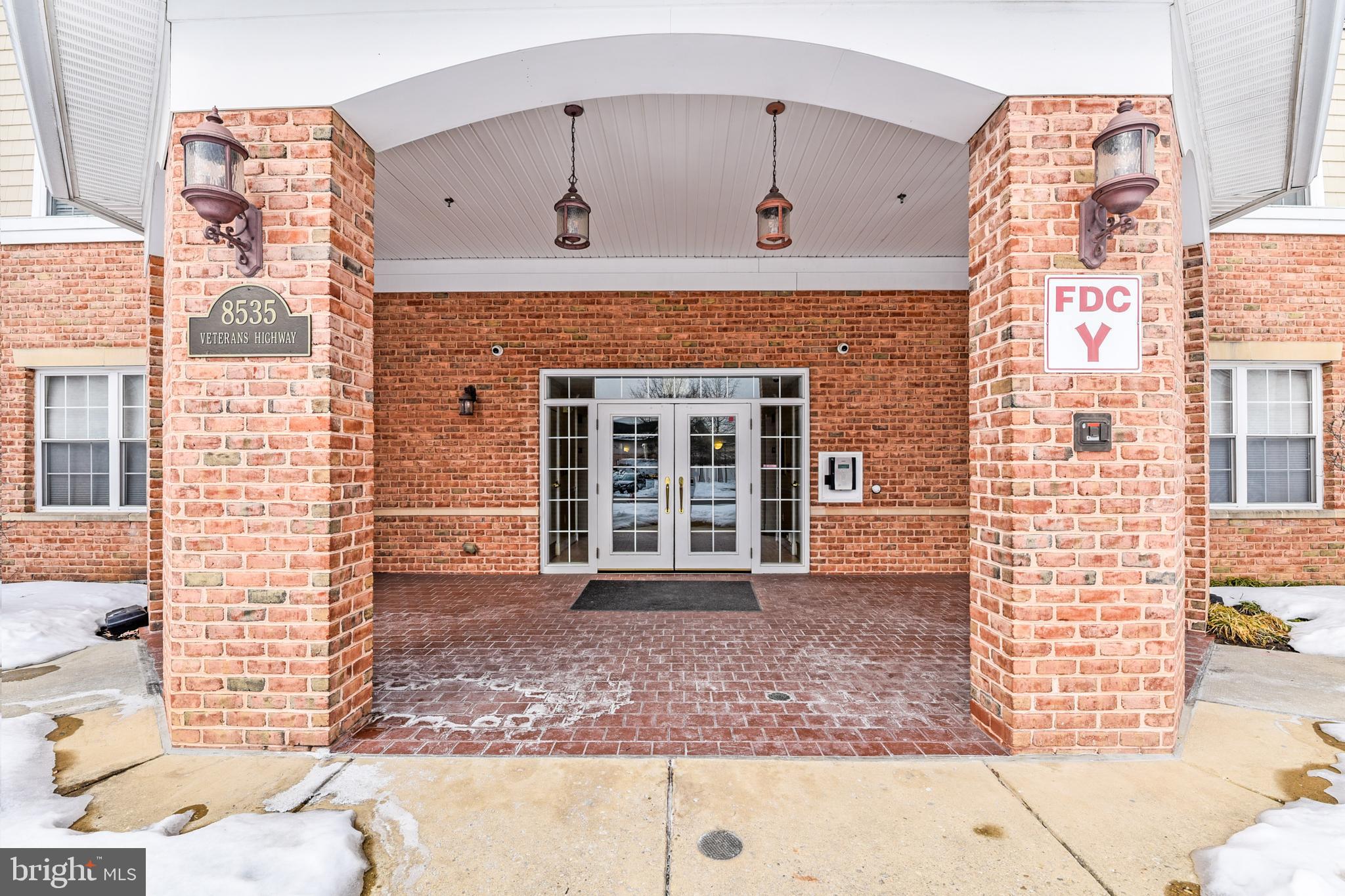 SEVERNA PARK GATEWAY VILLAGE - Residential