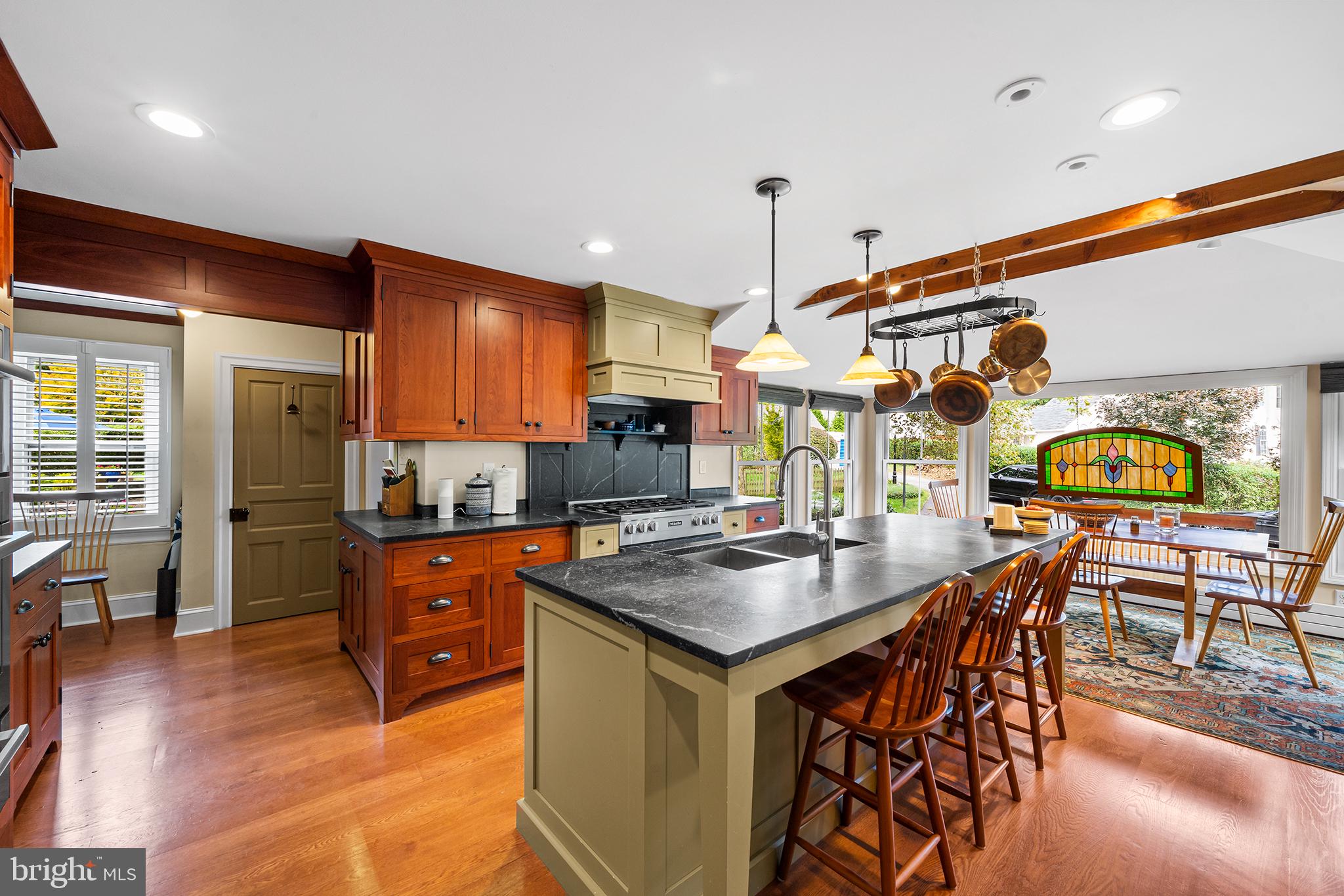 LEOPARD FARMS - Residential