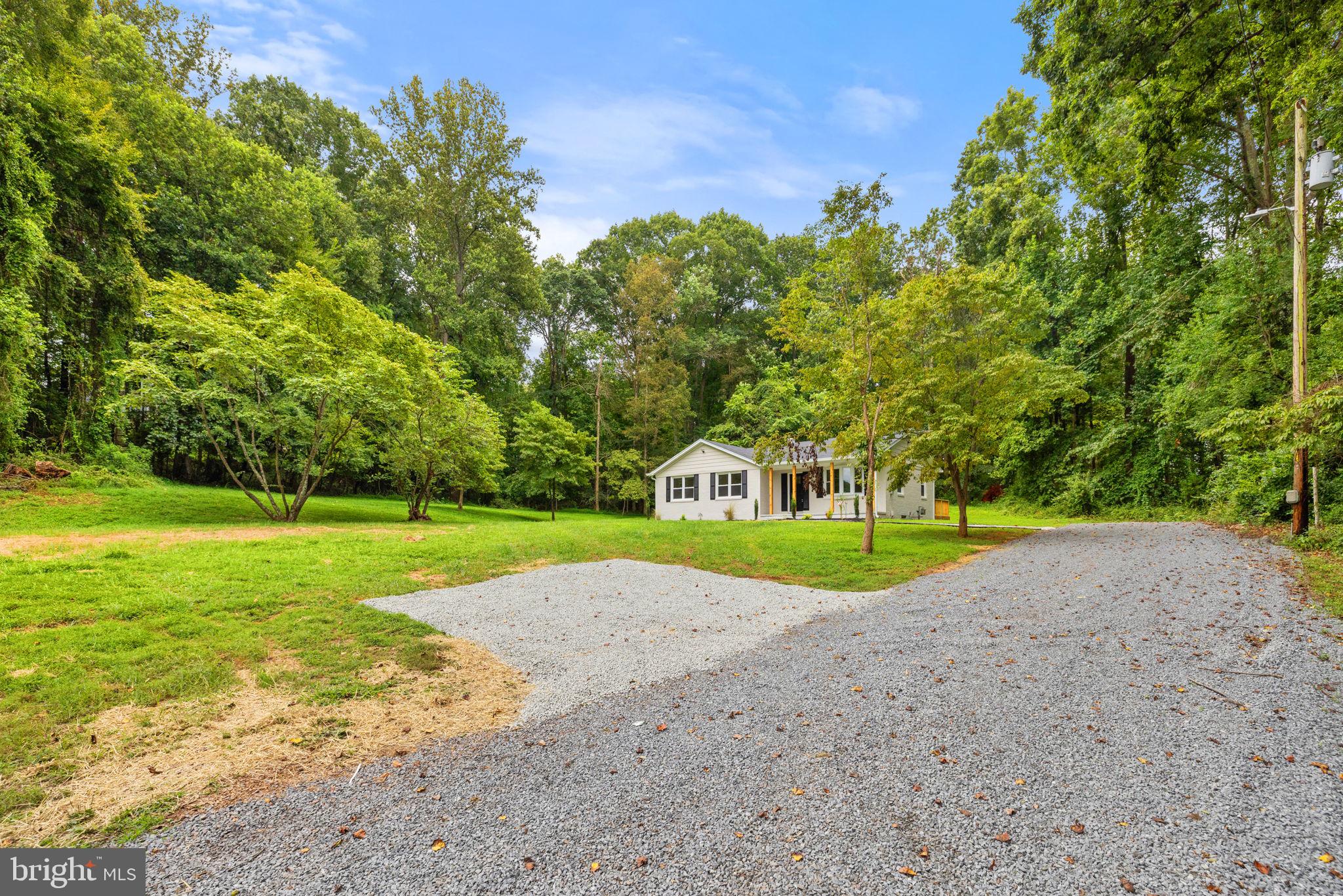 5519 DUMFRIES ROAD