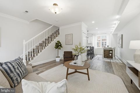 216 ASCOT PLACE NE WASHINGTON DC 20002