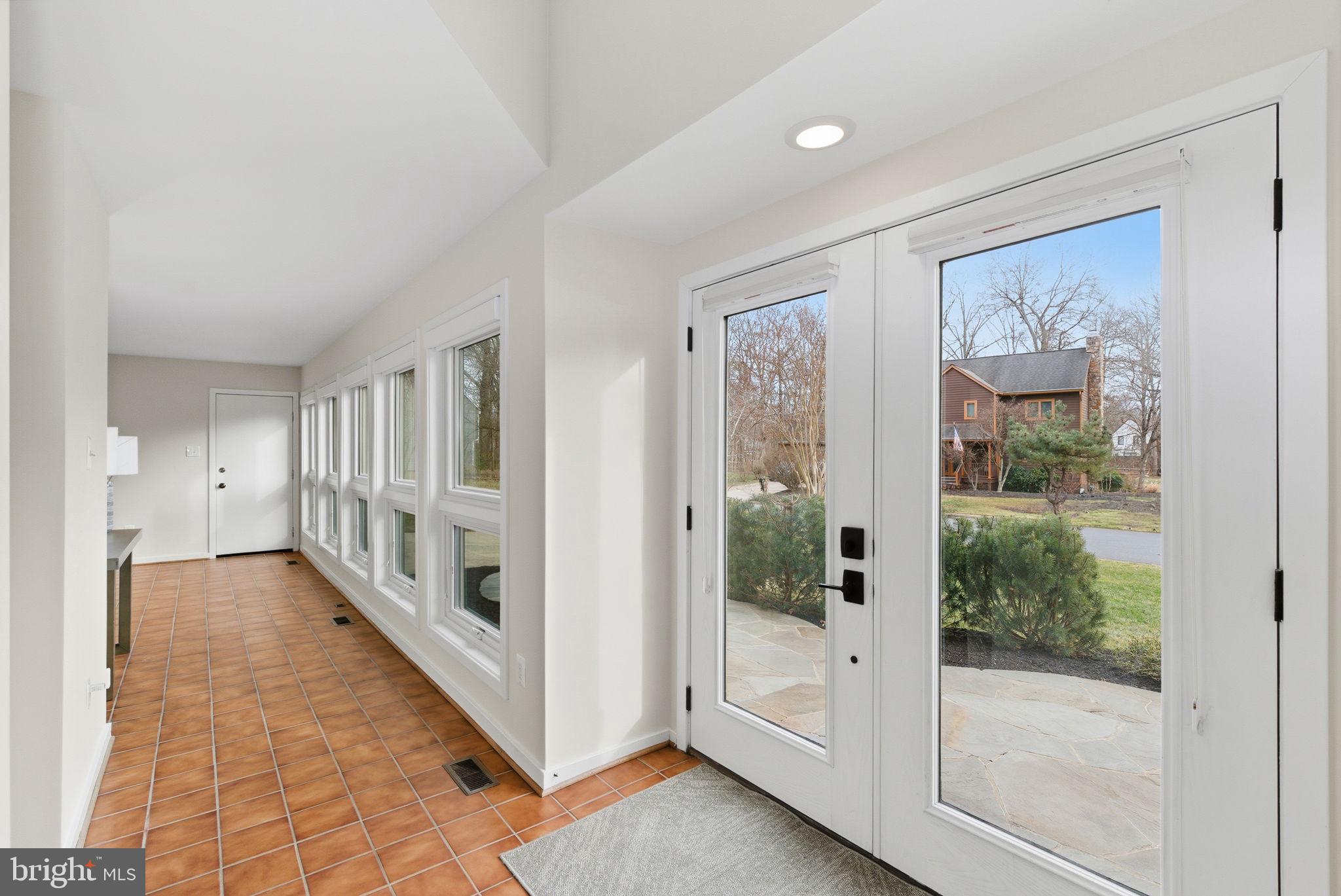 COUNTRYSIDE - Residential