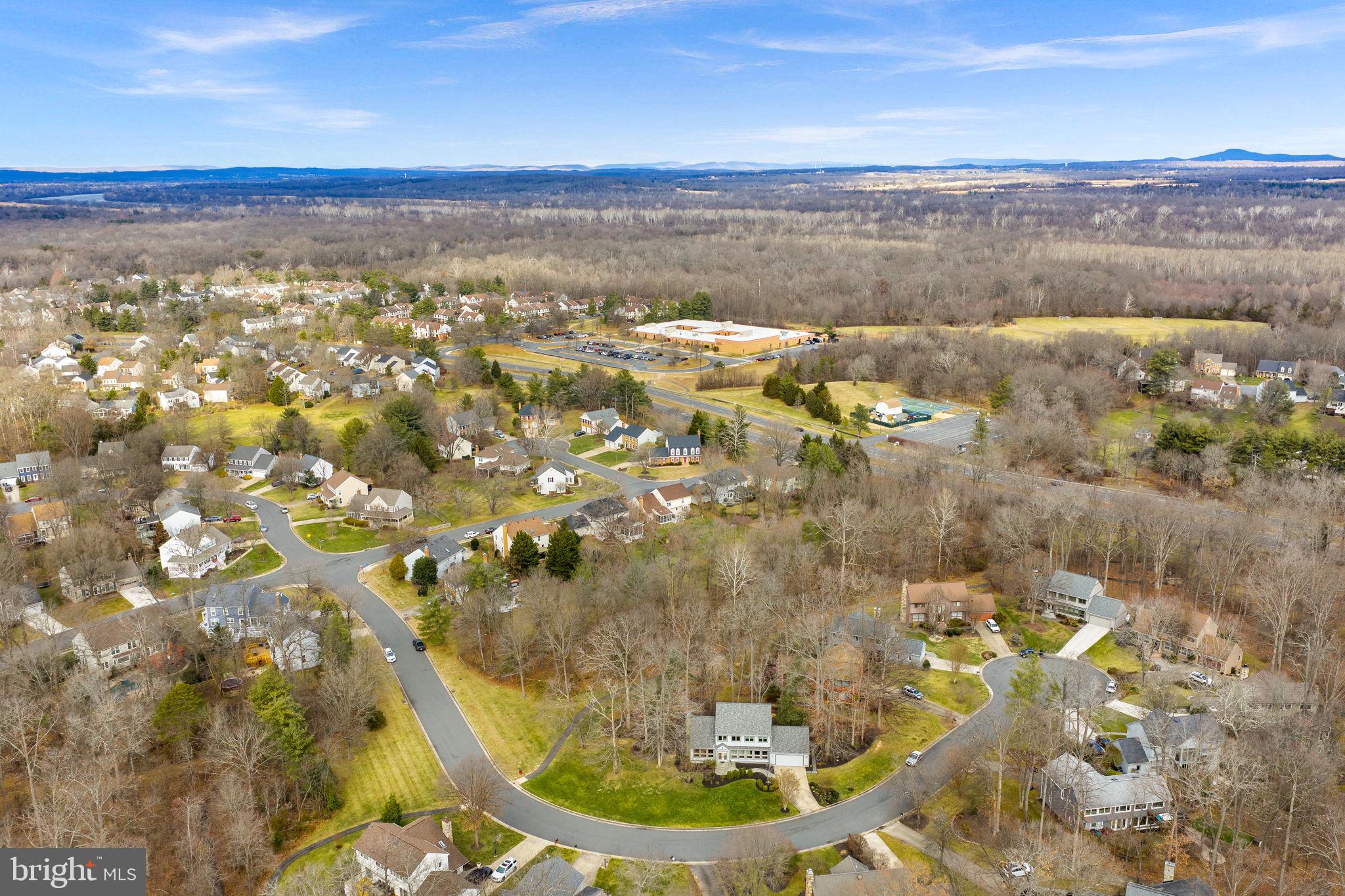 COUNTRYSIDE - Residential