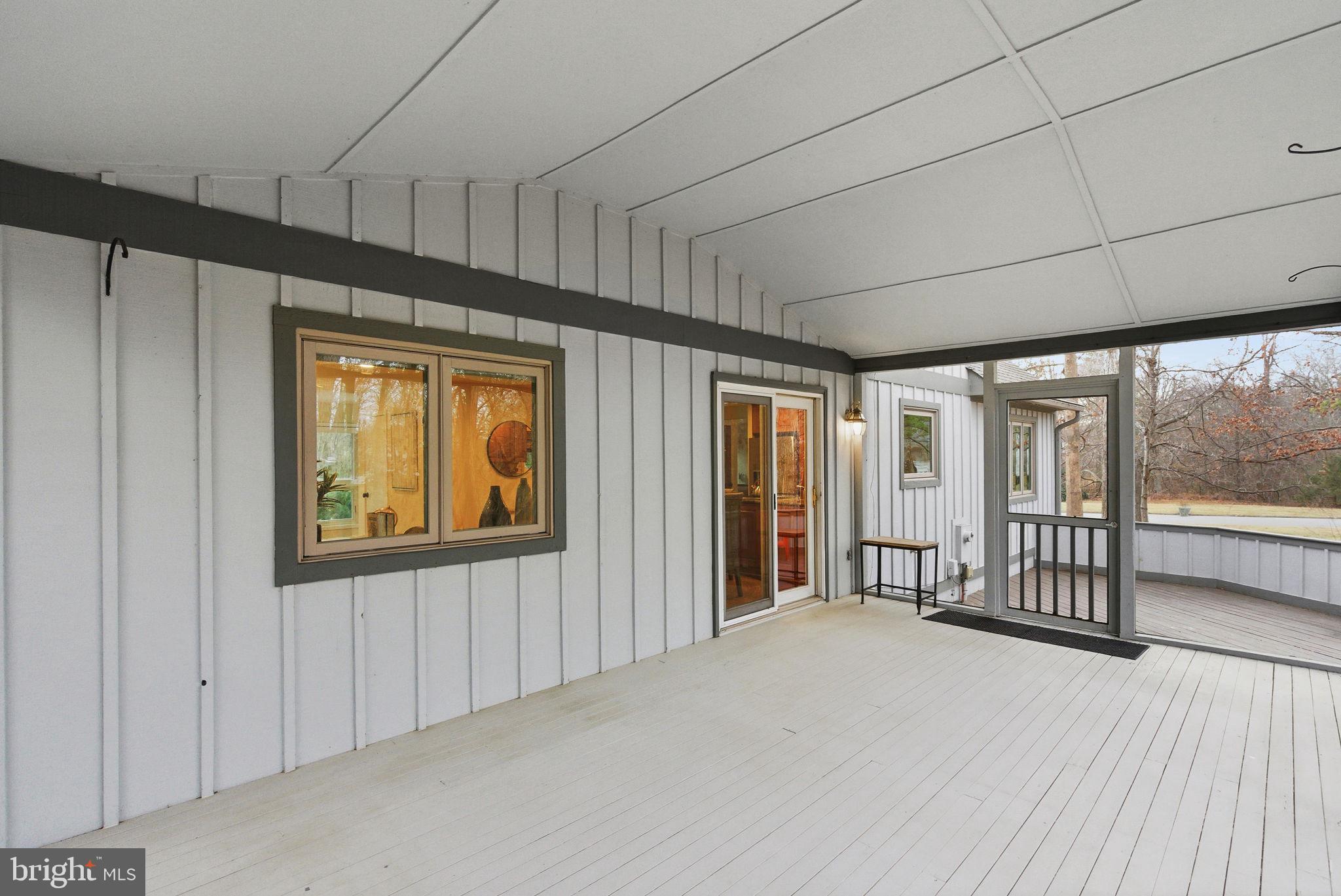 COUNTRYSIDE - Residential