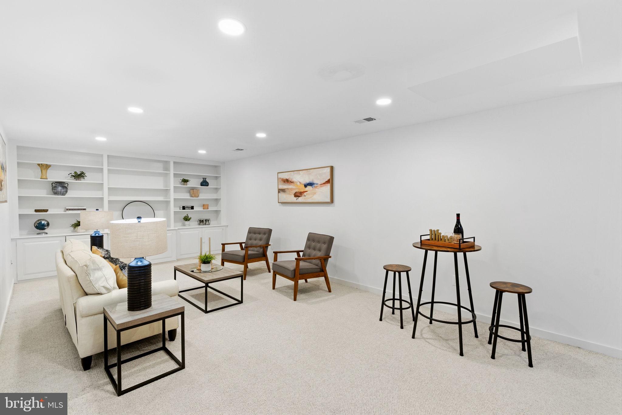 COUNTRYSIDE - Residential