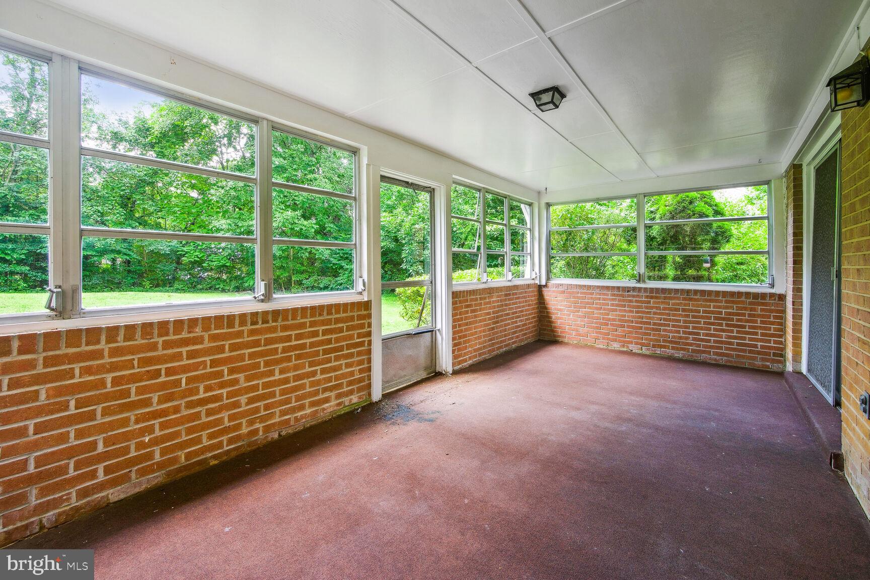 FLOWER VALLEY - Residential