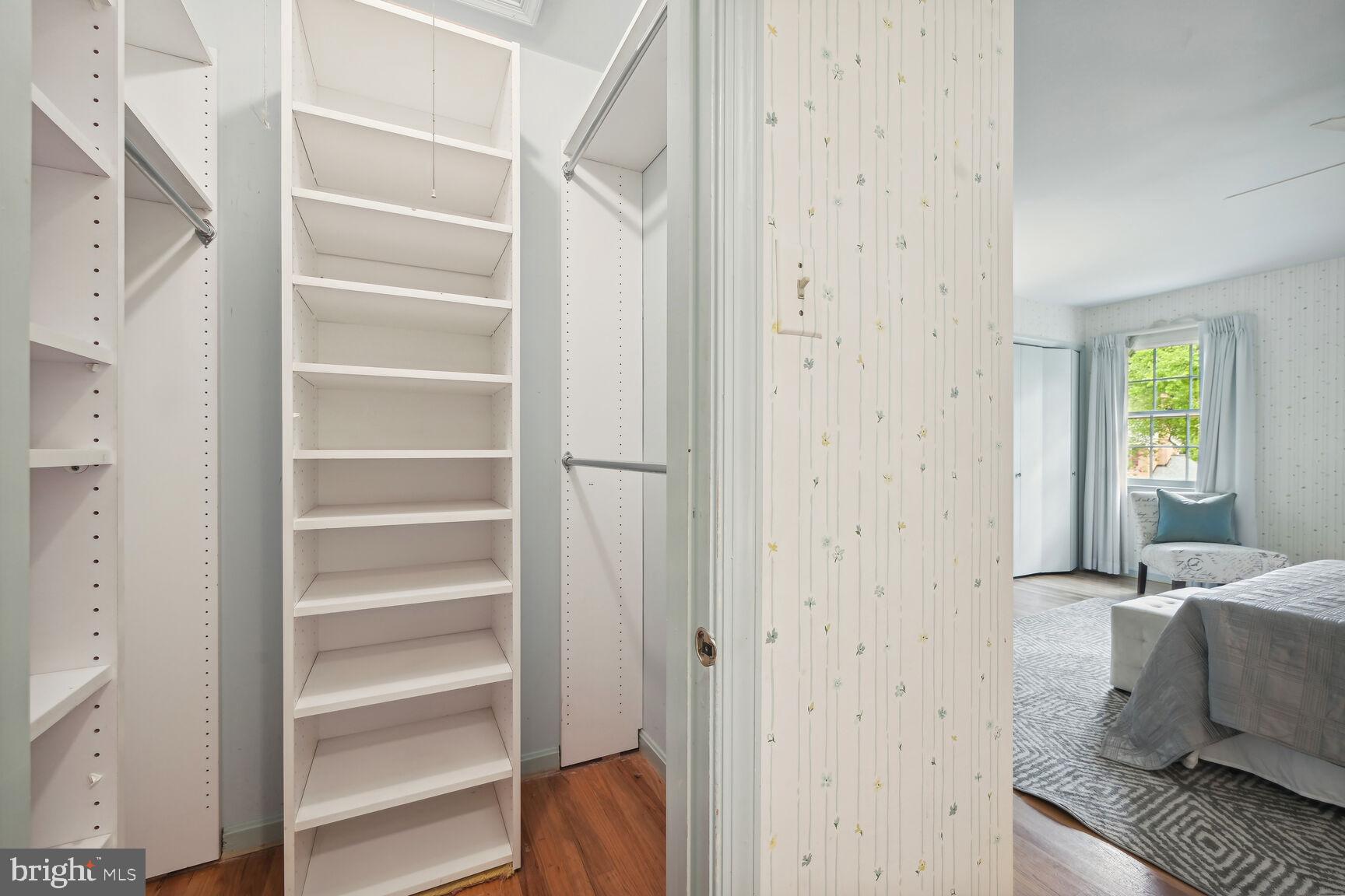 FLOWER VALLEY - Residential