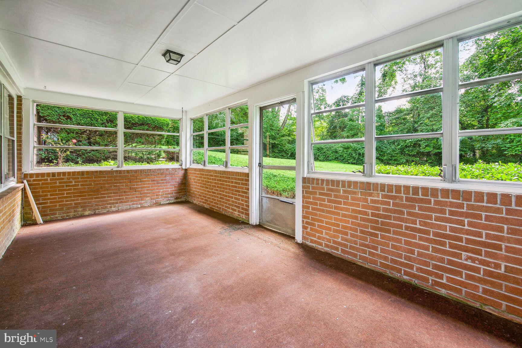 FLOWER VALLEY - Residential