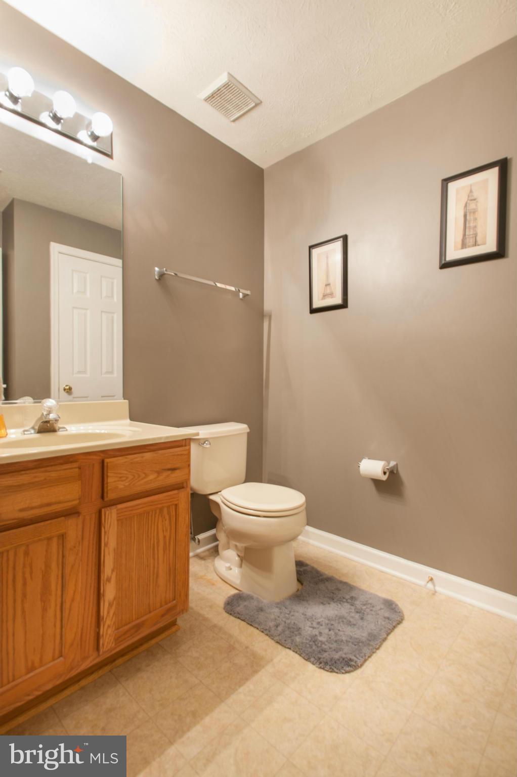 FARMINGTON VILLAGE - Residential