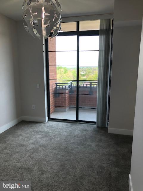 PARAMOUNT - Residential Lease