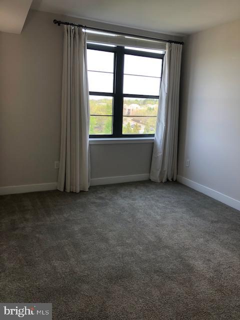 PARAMOUNT - Residential Lease