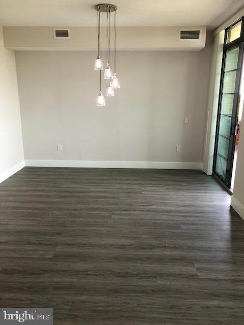 PARAMOUNT - Residential Lease