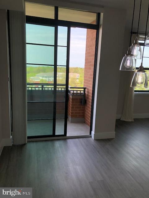 PARAMOUNT - Residential Lease