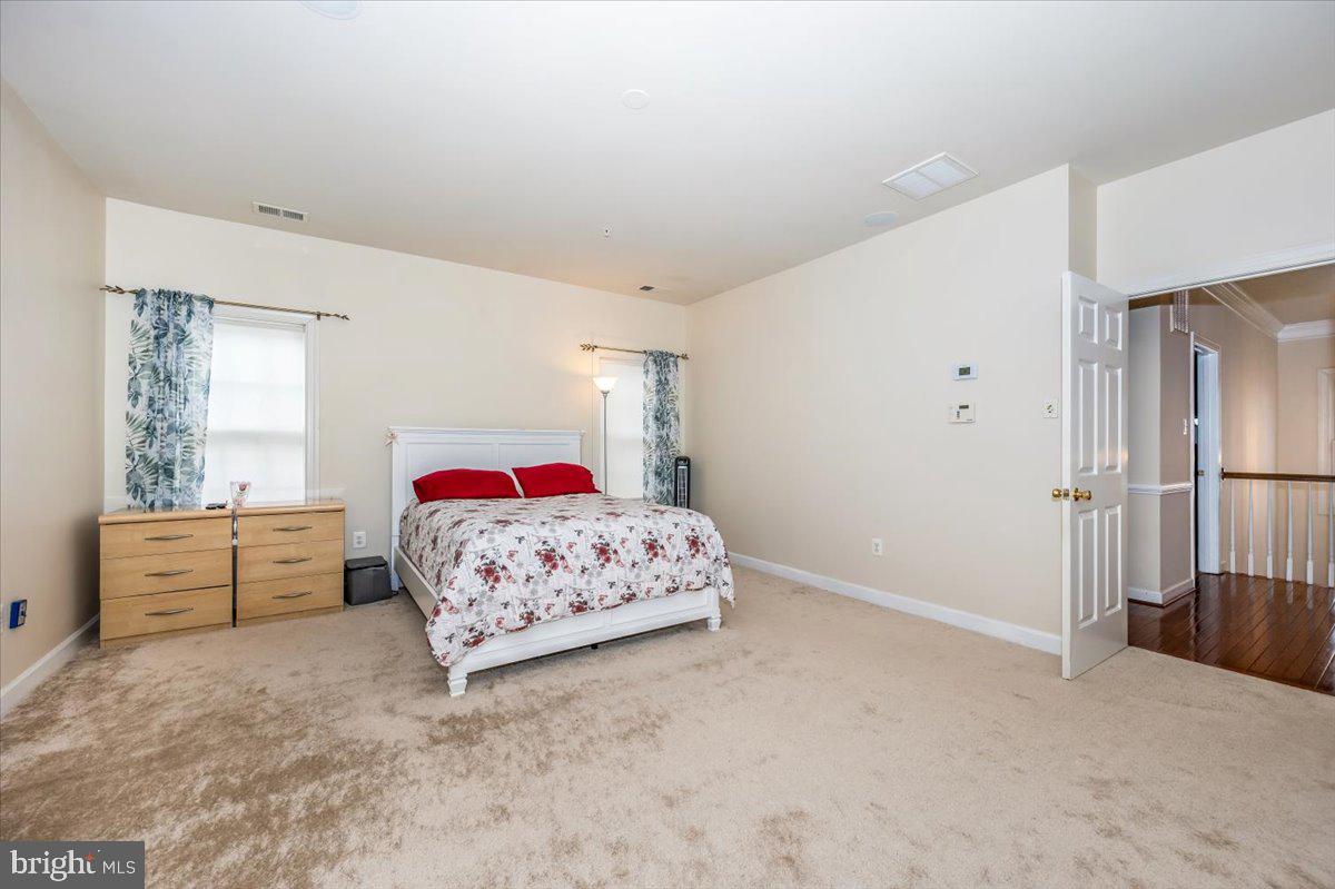 CLARKSBURG RIDGE - Residential