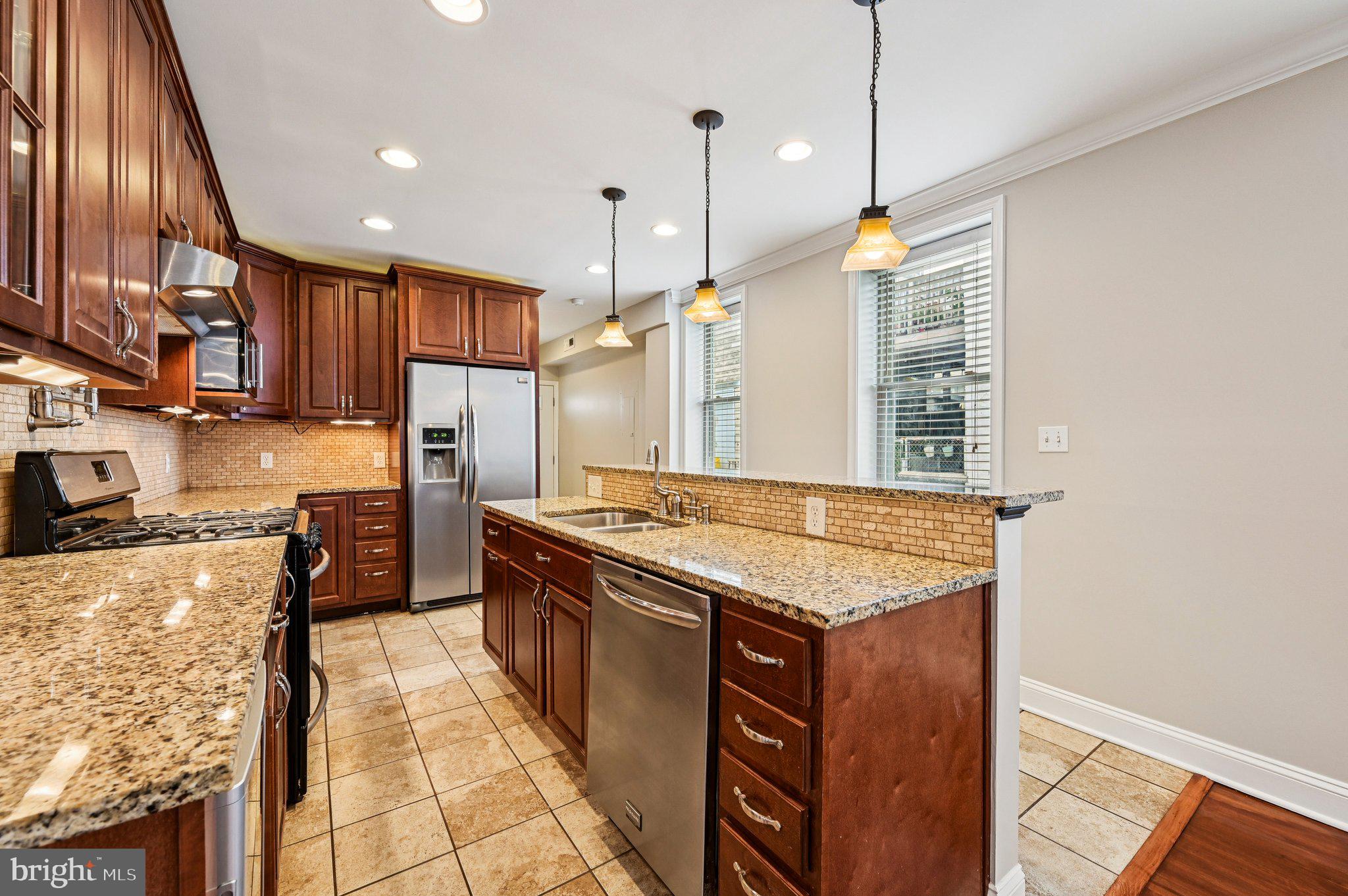 CANTON - Residential