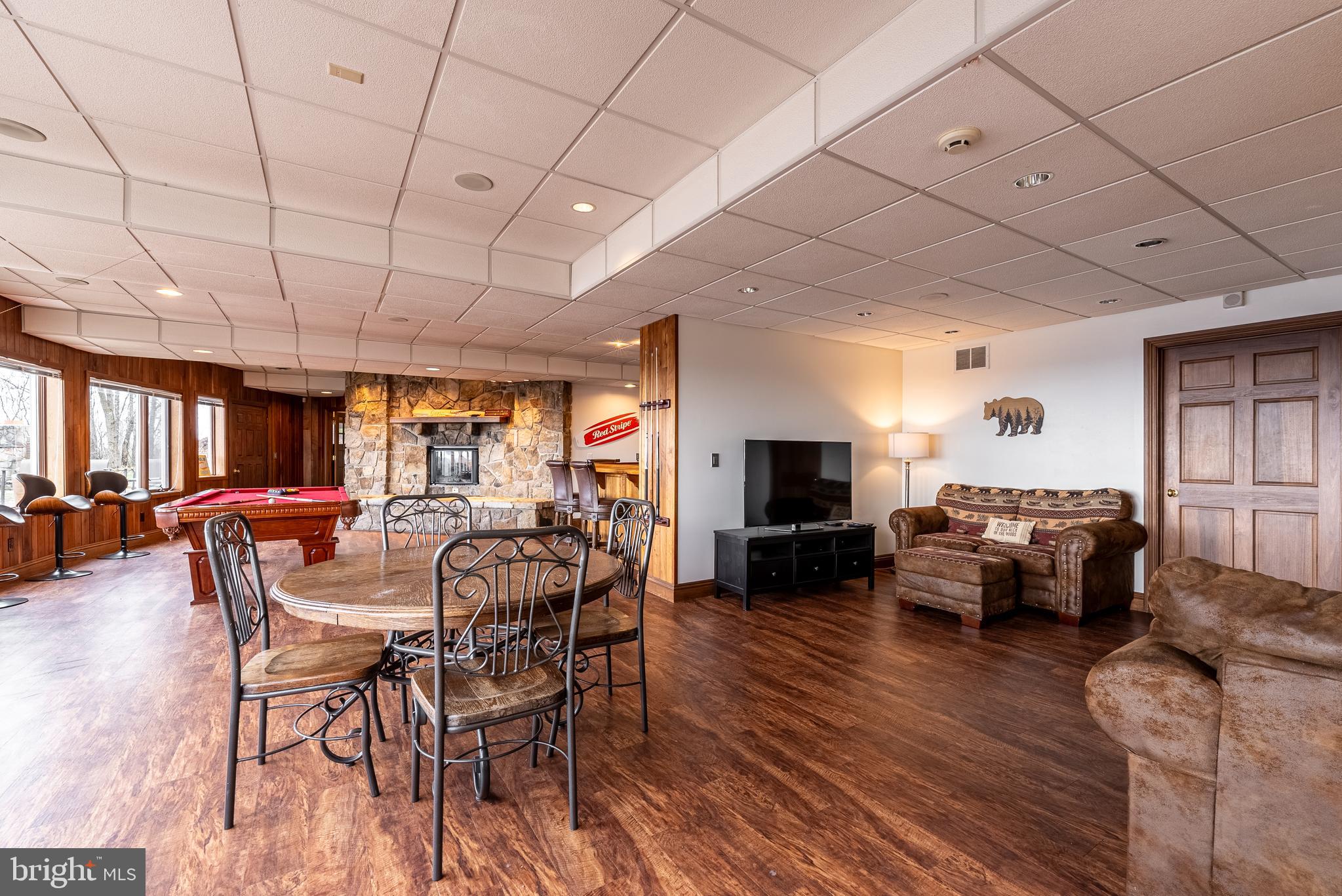 MOUNTAINSIDE - Residential