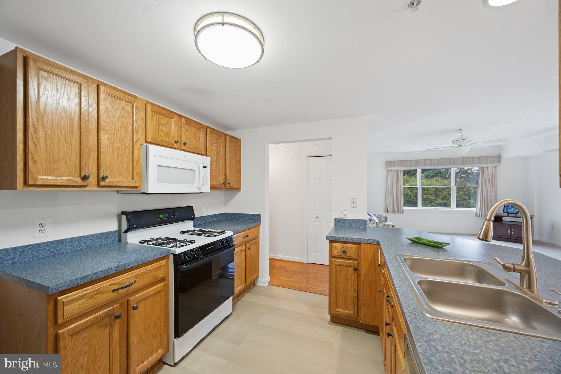 MCKINSEY PARK - Residential