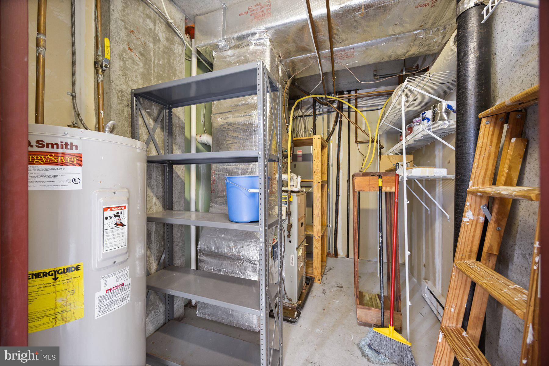 MCKINSEY PARK - Residential