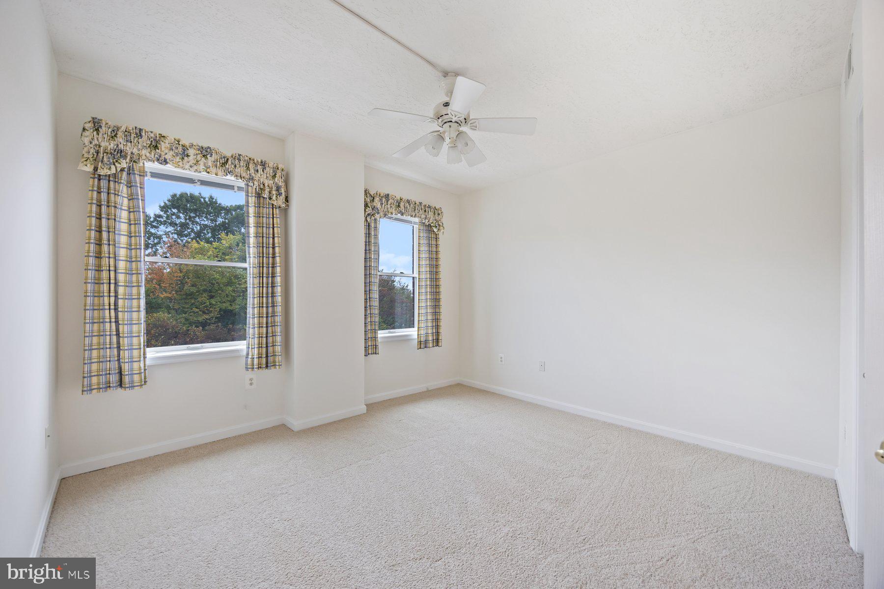 MCKINSEY PARK - Residential