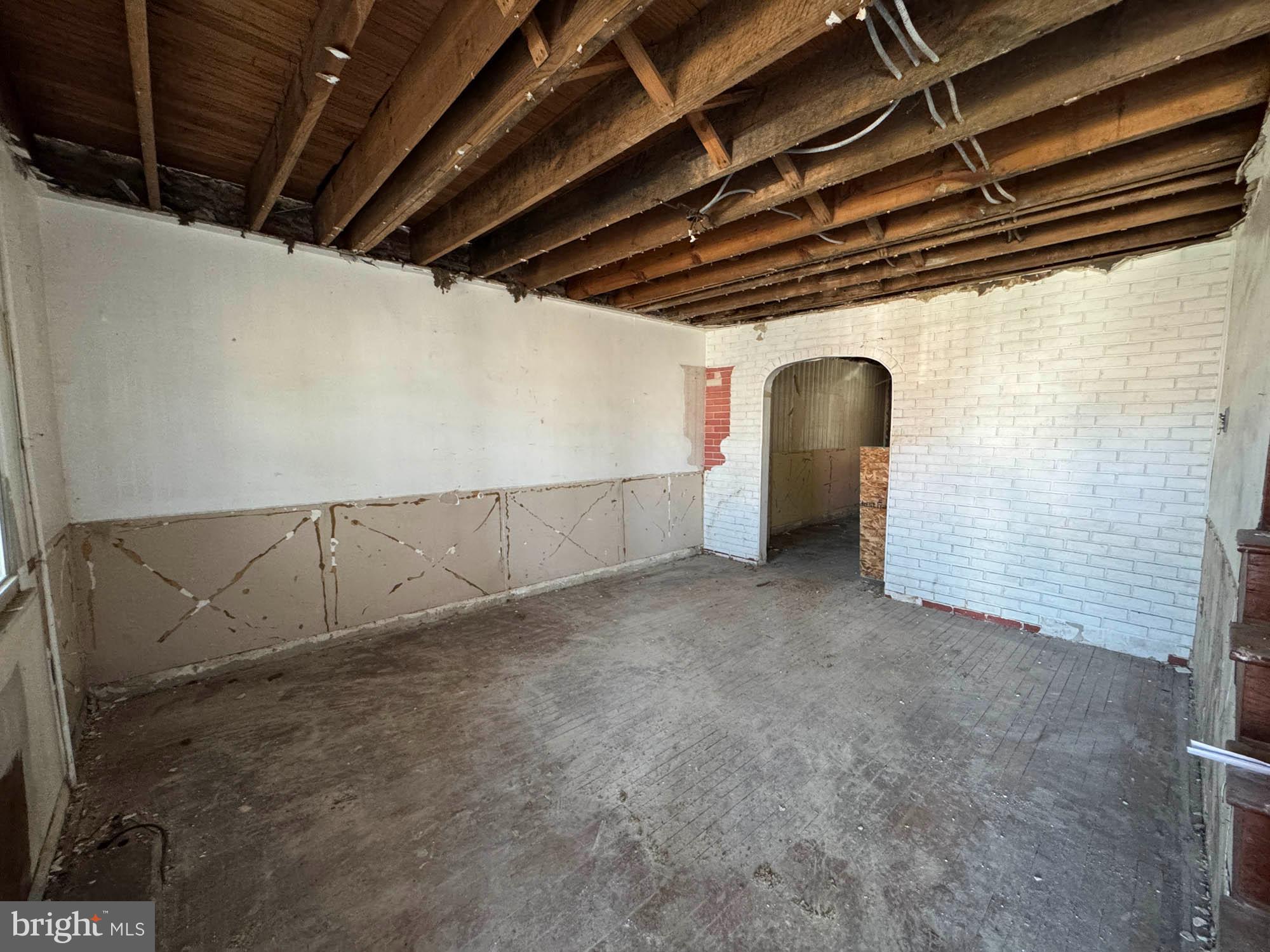 BROOKLYN - Residential