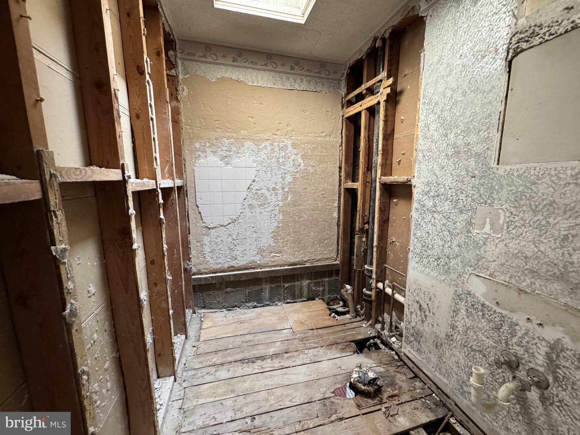 BROOKLYN - Residential