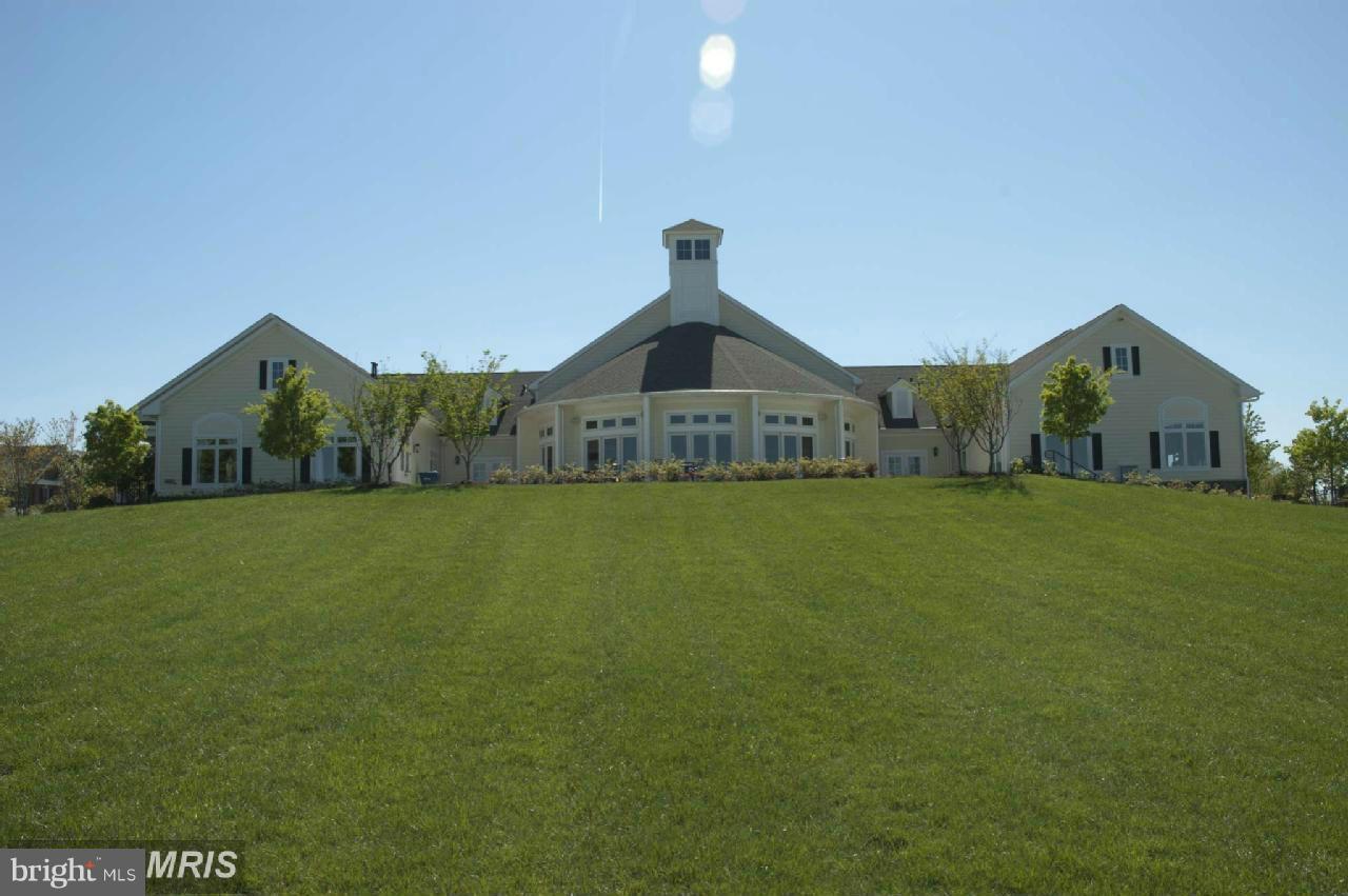 LOUDOUN VALLEY ESTATES 2 - Residential Lease