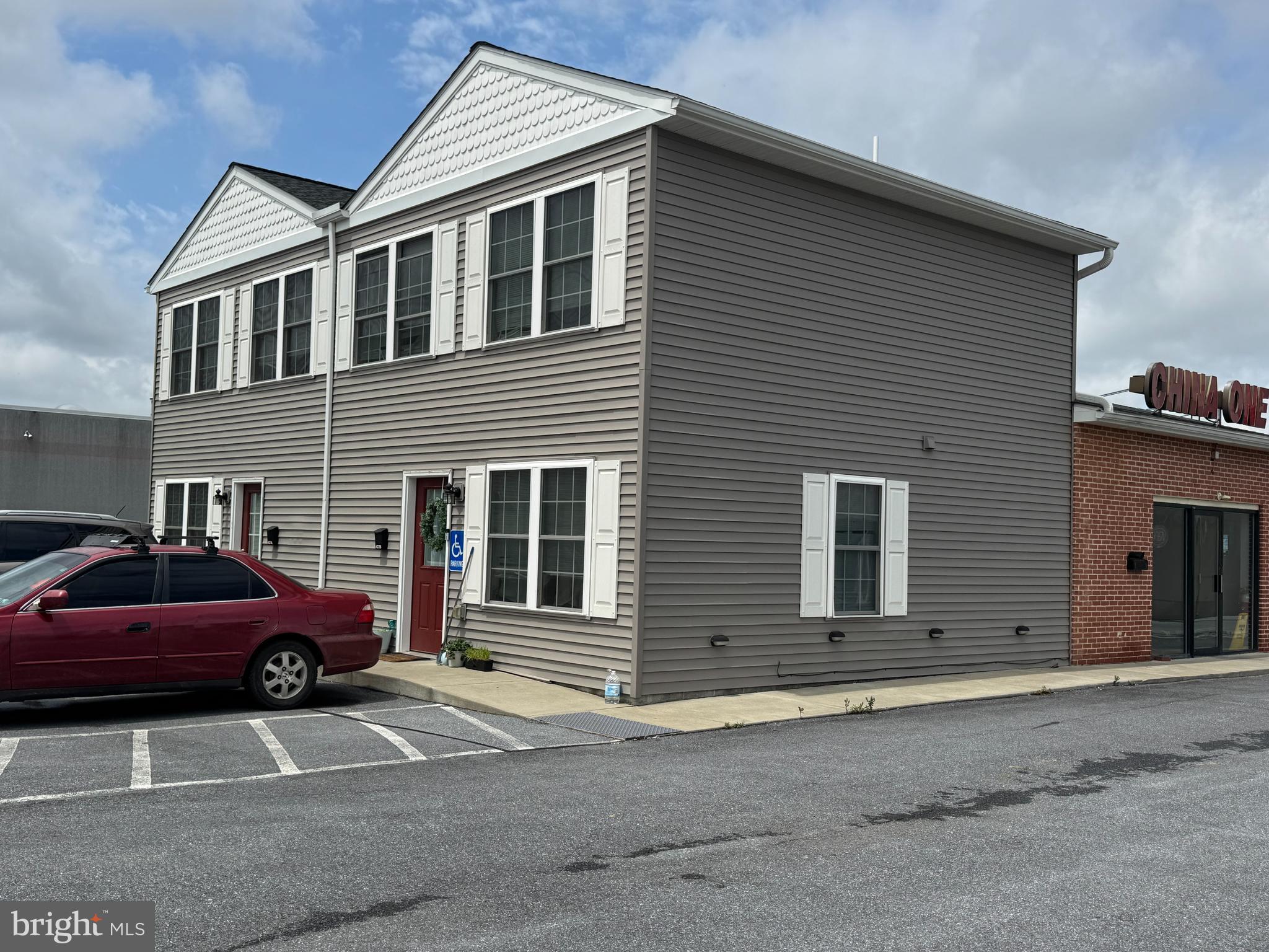 427 W MAIN STREET