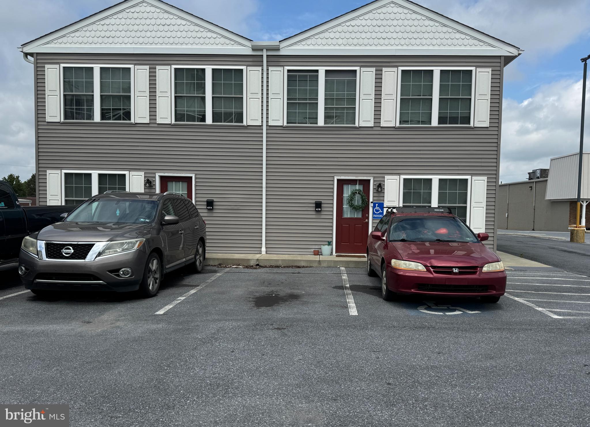427 W MAIN STREET