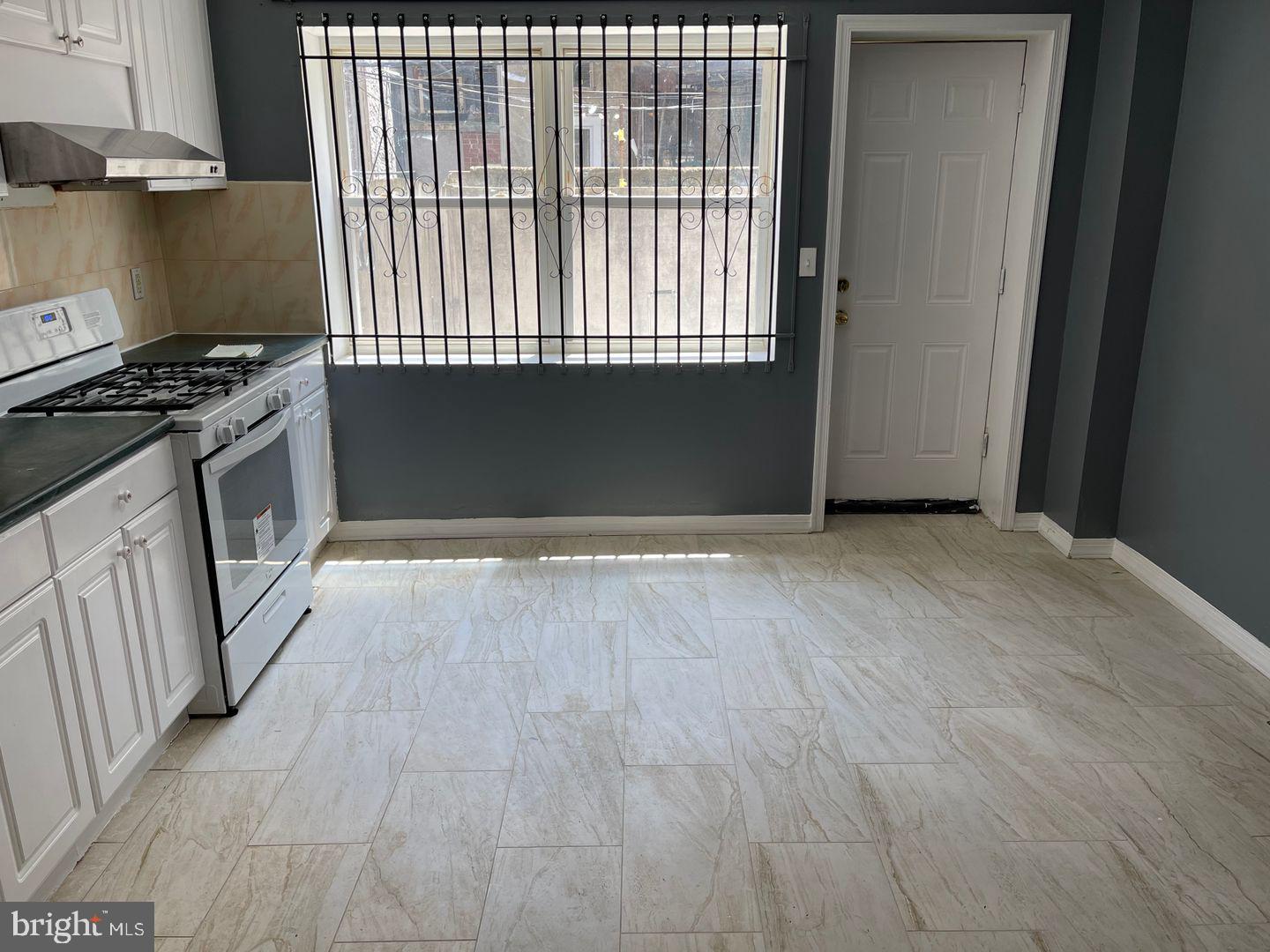 PHILADELPHIA (SOUTH) - Residential