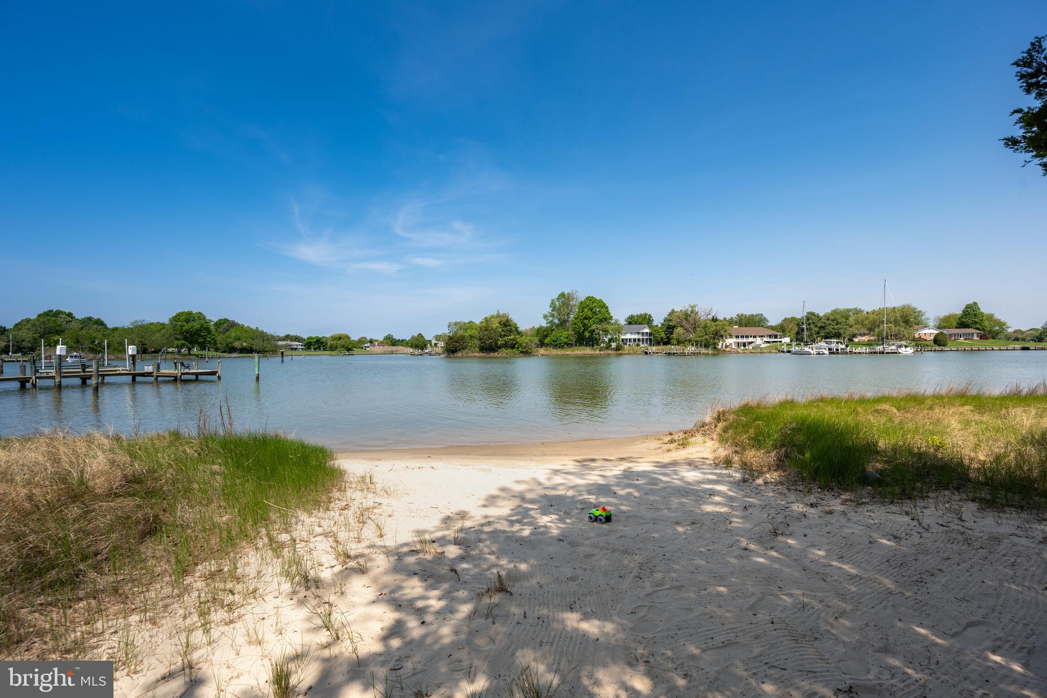 LANDINGS AT MATTAPEX - Residential