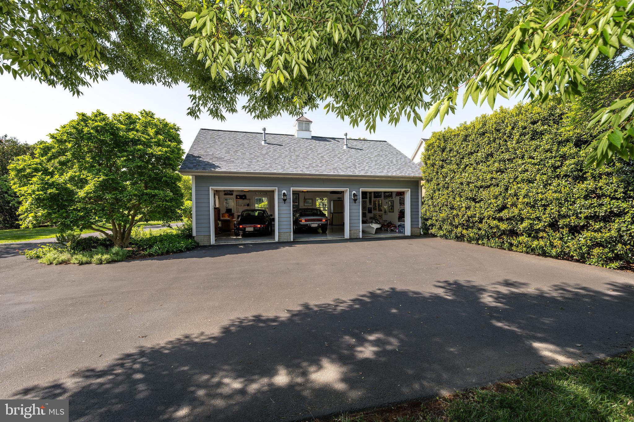 LANDINGS AT MATTAPEX - Residential