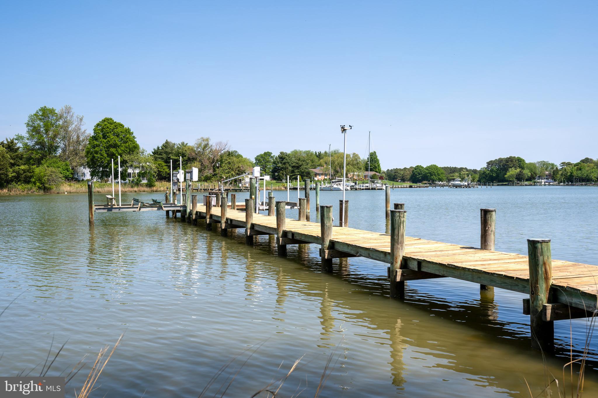 LANDINGS AT MATTAPEX - Residential