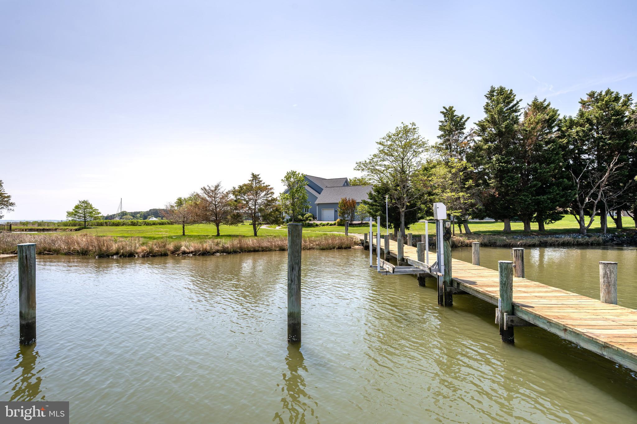 LANDINGS AT MATTAPEX - Residential