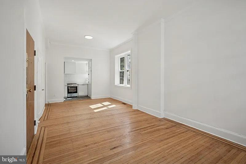 LUDLOW - Residential Lease