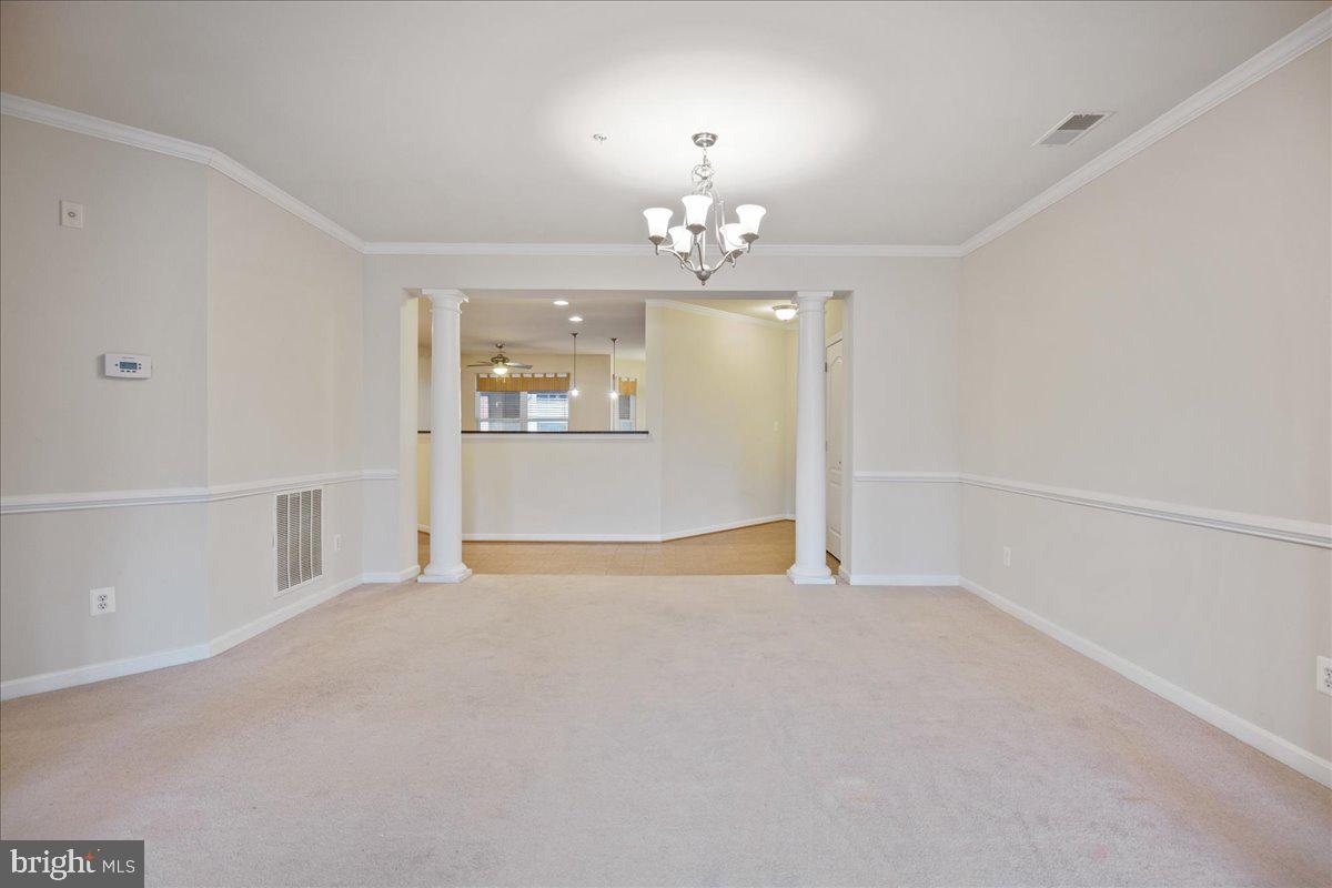 OYSTER BAY CONDOMINIUMS - Residential