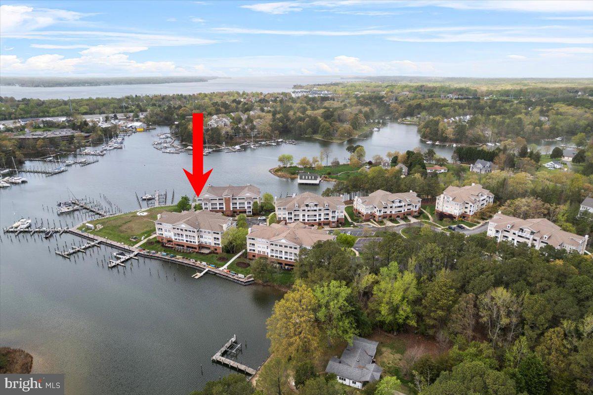 OYSTER BAY CONDOMINIUMS - Residential