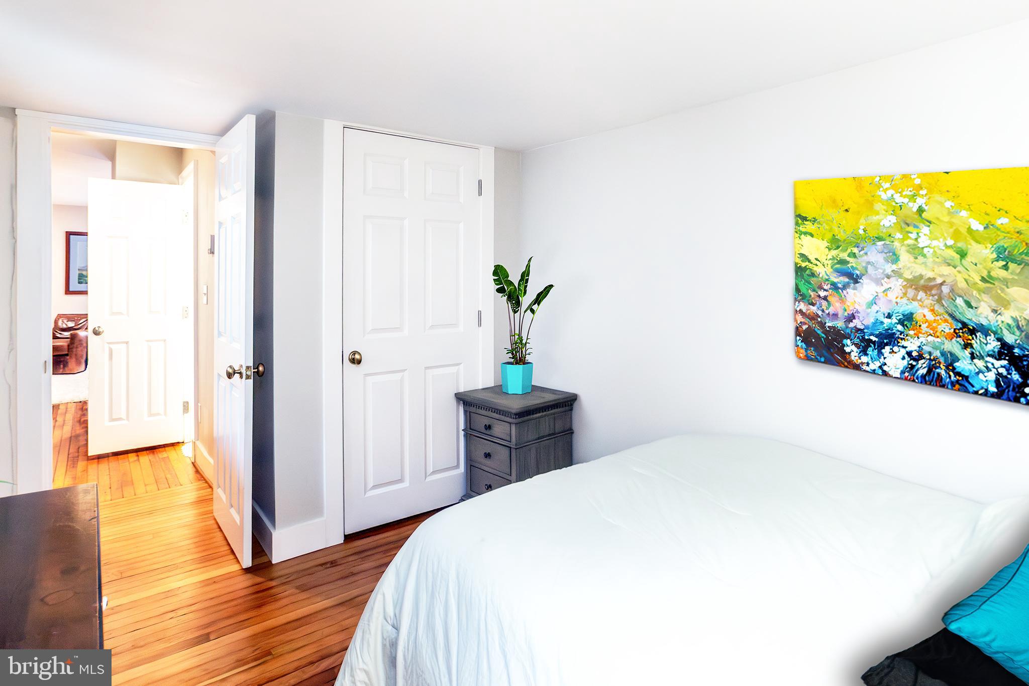 ROCKLAND VILLAGE - Residential