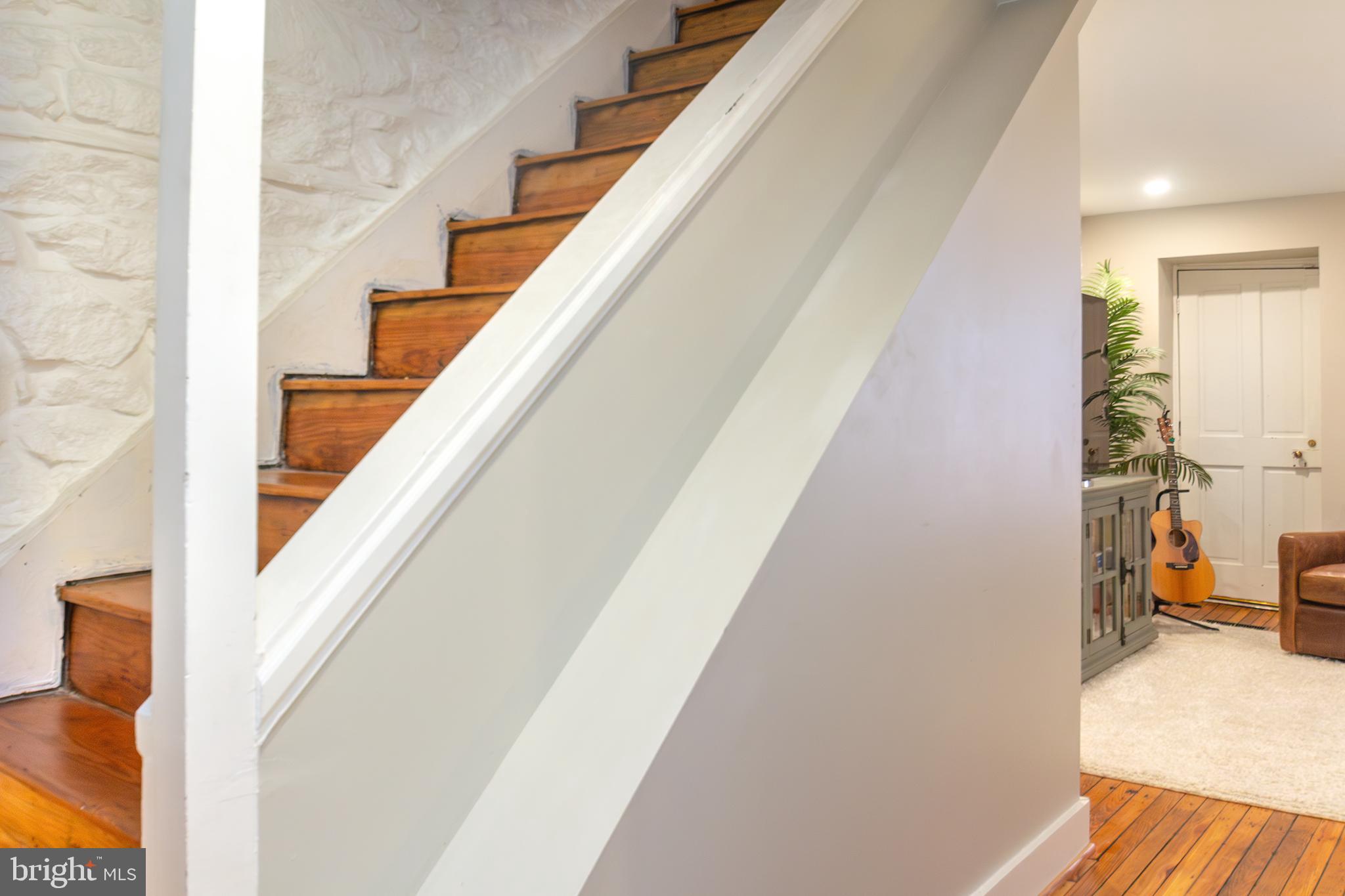 ROCKLAND VILLAGE - Residential