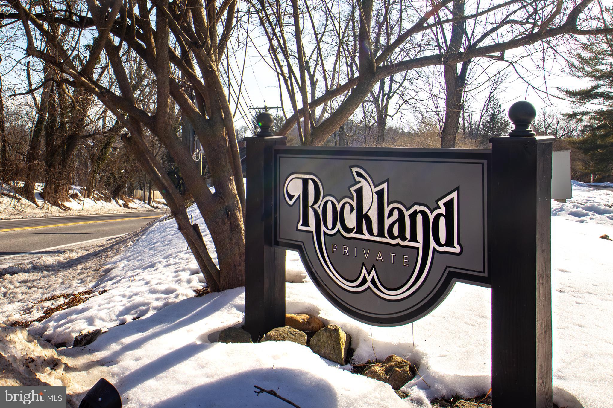 ROCKLAND VILLAGE - Residential